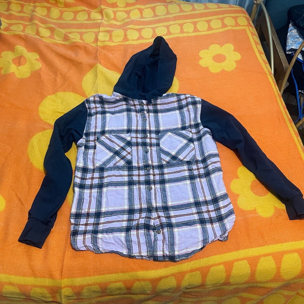 Ambiance Women’s Plaid Hoodie Shirt - Black and White
